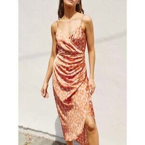 NWT Dress Forum Midi Dress